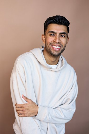 Santosh Hira